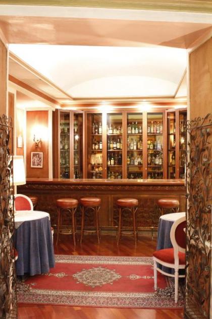 Hotel Eliseo - image 15