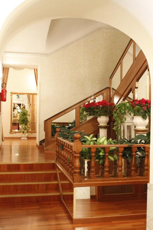 Hotel Pace Helvezia - image 4