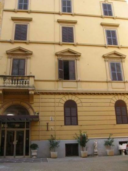 Edera Hotel - image 2