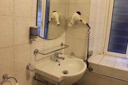 Hotel Fiori - image 16