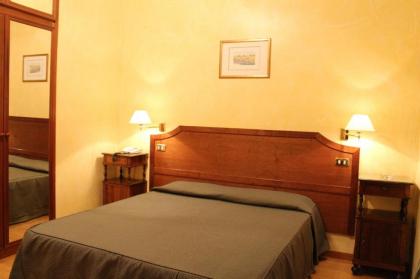 Hotel Fiori - image 17
