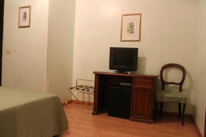Hotel Fiori - image 20