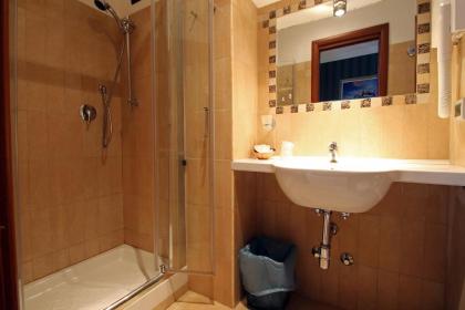 Hotel Lirico - image 10