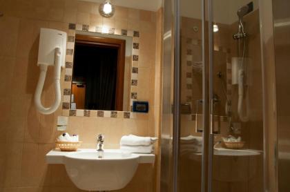 Hotel Lirico - image 20