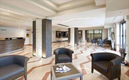 Smooth Hotel Rome West - image 9
