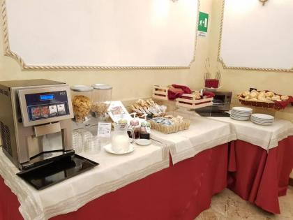 Hotel Villa Rosa - image 10