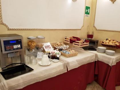 Hotel Villa Rosa - image 6