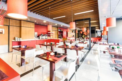 Ibis Roma Fiera - image 18