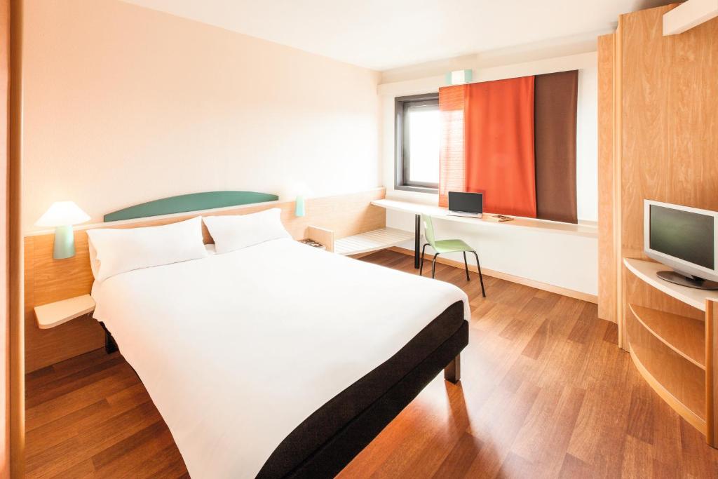Ibis Roma Fiera - image 7