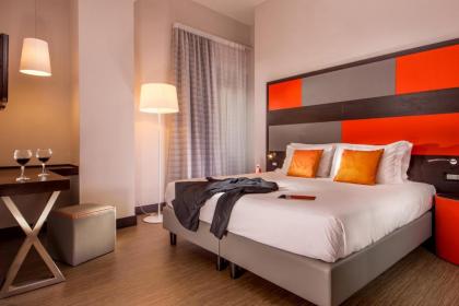 Cosmopolita Hotel Rome Tapestry Collection by Hilton - image 8