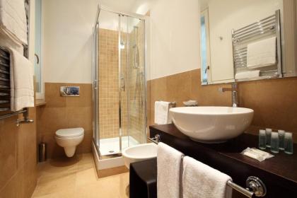 Trianon Borgo Pio Aparthotel - image 11