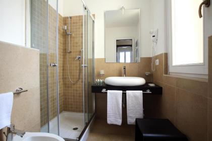 Trianon Borgo Pio Aparthotel - image 12