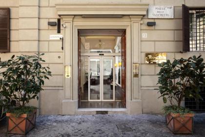 Trianon Borgo Pio Aparthotel - image 16