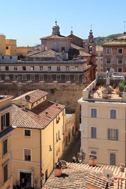 Trianon Borgo Pio Aparthotel - image 19