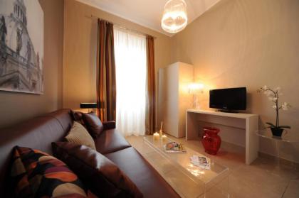 Trianon Borgo Pio Aparthotel - image 4