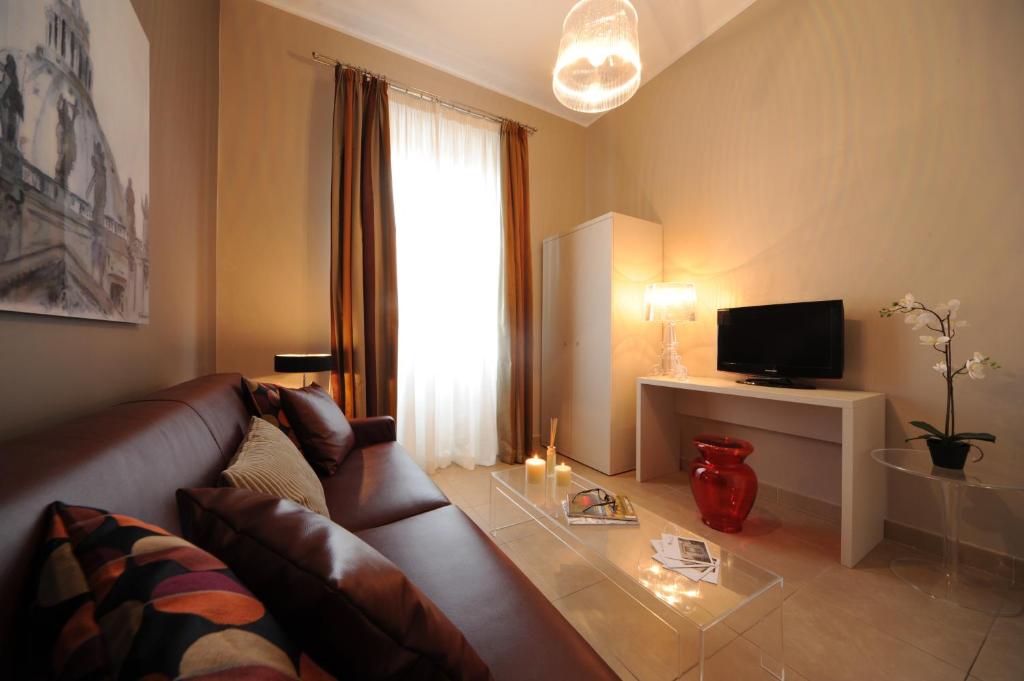Trianon Borgo Pio Aparthotel - image 4