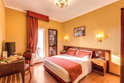 Impero Hotel - image 1