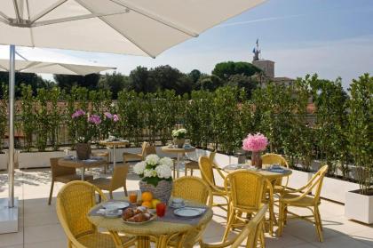 Hotel De Petris - image 2