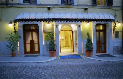 Hotel Canova - image 16