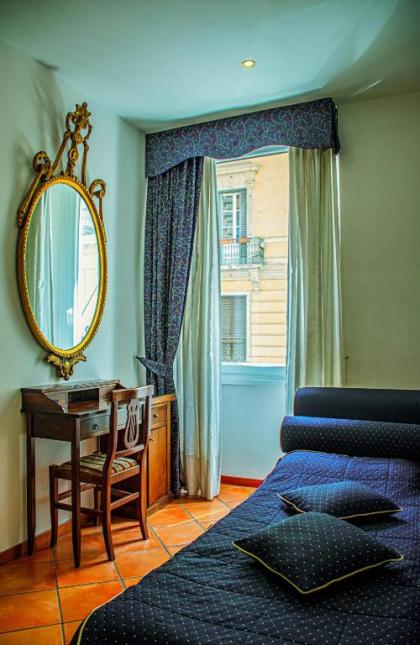 Hotel Canova - image 3