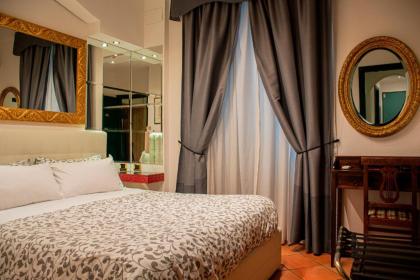 Hotel Canova - image 6