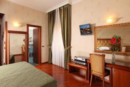 Hotel Serena - image 9