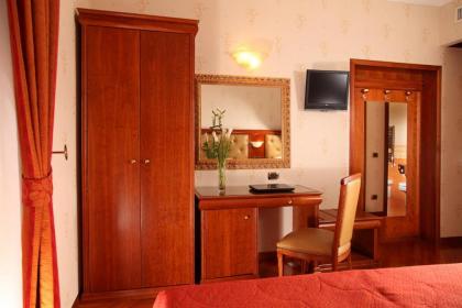 Hotel Serena - image 15
