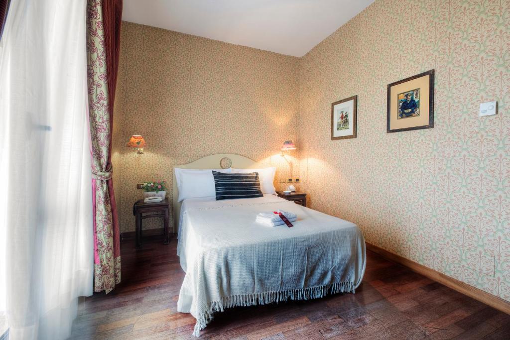Grand Hotel Colony - image 7