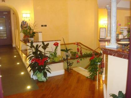 Hotel Dina - image 14