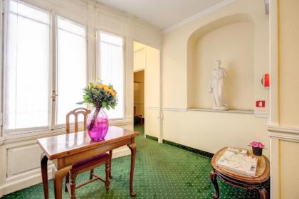 Hotel St. Moritz - image 14