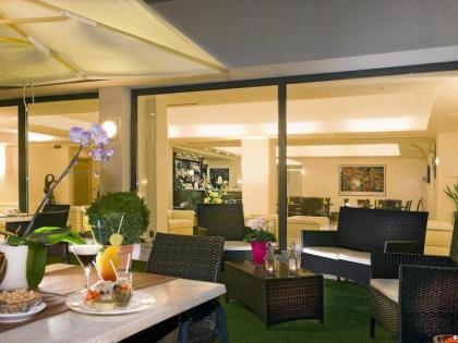 Cardinal Saint Peter Hotel - image 11