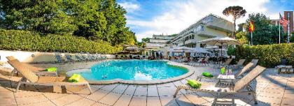 Cardinal Saint Peter Hotel - image 5