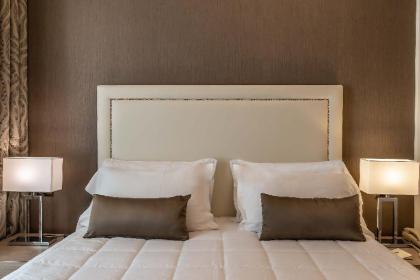 Genova Hotel - image 15