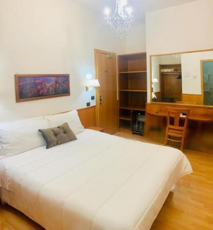 Hotel Cassia - image 19