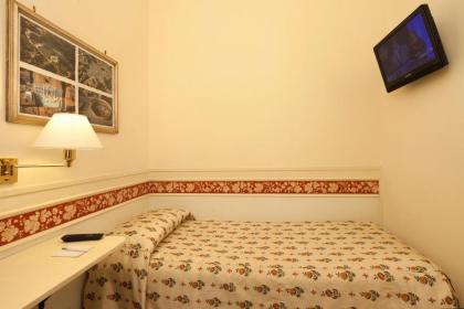 B&B Hotel Roma Italia Viminale - image 2