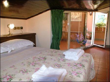 Okapi Rooms - main image