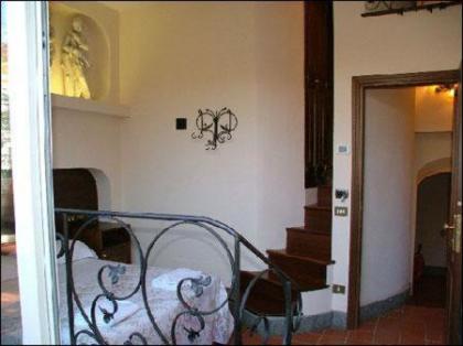 Okapi Rooms - image 10