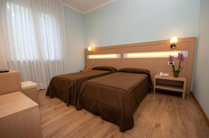 Hotel La Pergola - image 17