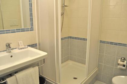 Aurelia 429 Fine Town House - image 11