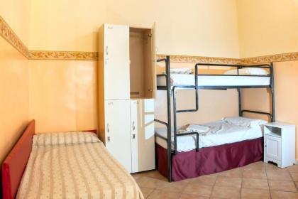 Hostel Legends - image 11