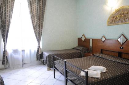 Hotel Farini - image 17