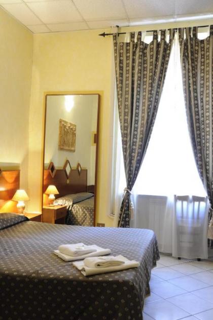 Hotel Farini - image 4