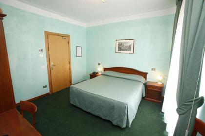 Hotel Adriatic - image 8