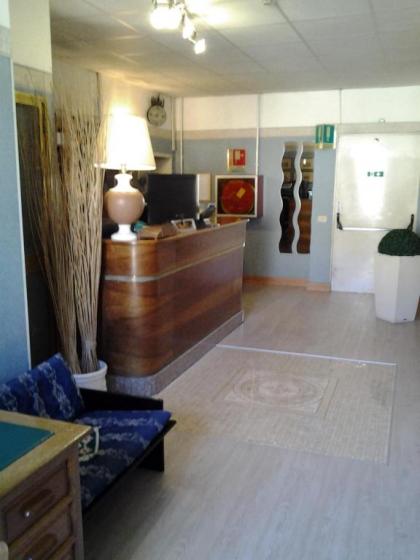 Hotel Touring - image 10