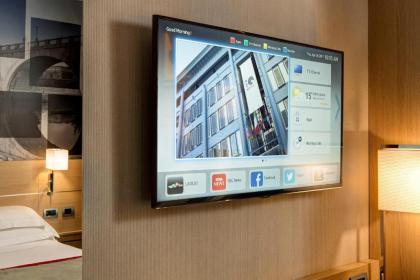 Iq Hotel Roma - image 18