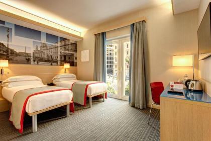 Iq Hotel Roma - image 2