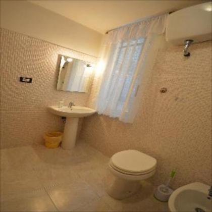 Hotel Alexis - image 2