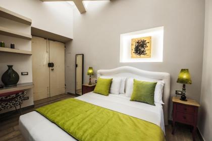 Town House Spagna - image 14
