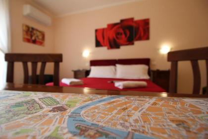 Rome To Stay - image 8