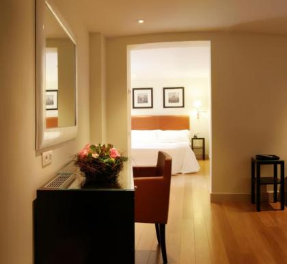 Hotel Albergo Santa Chiara - image 10